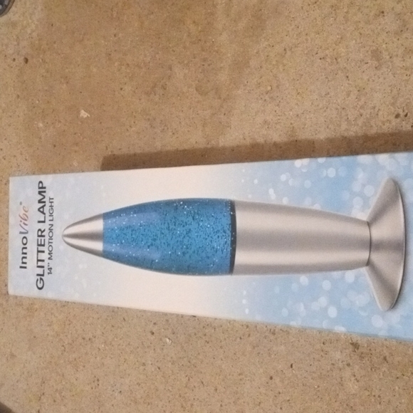 Motion Glitter Lamp USB Powered. - Picture 1 of 9